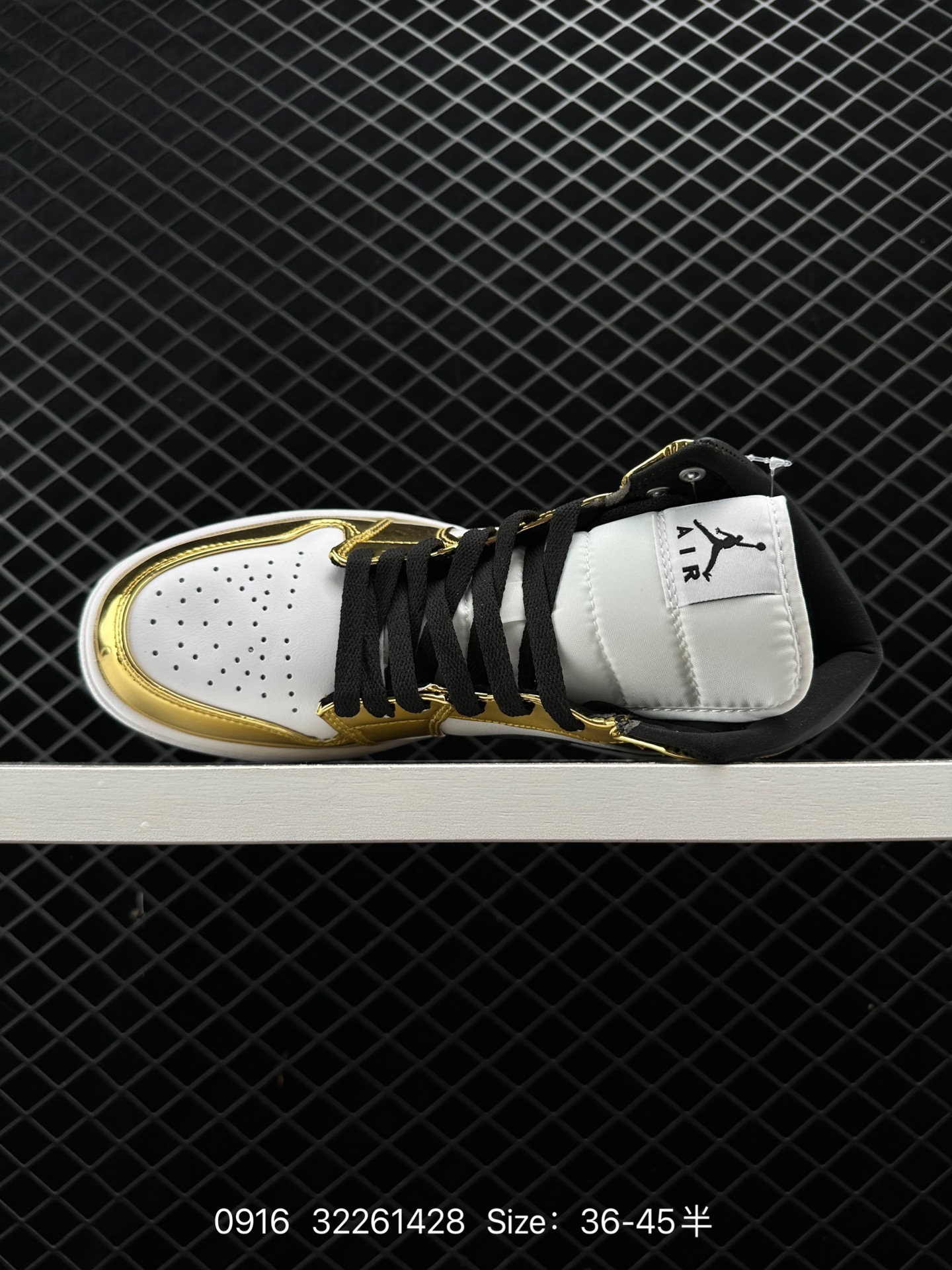 Nike Air Jordan 1 Retro High OG”Black/White“